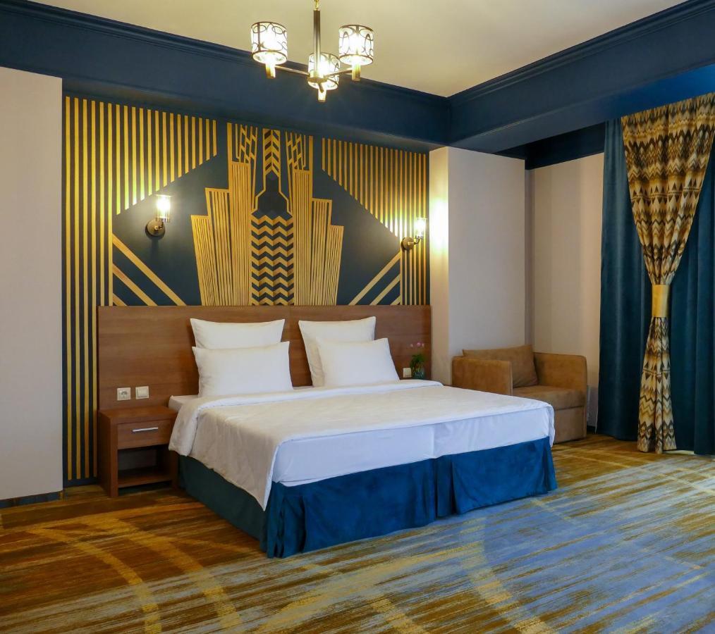 Garuda Boutique Hotel Sukhumi Exteriör bild